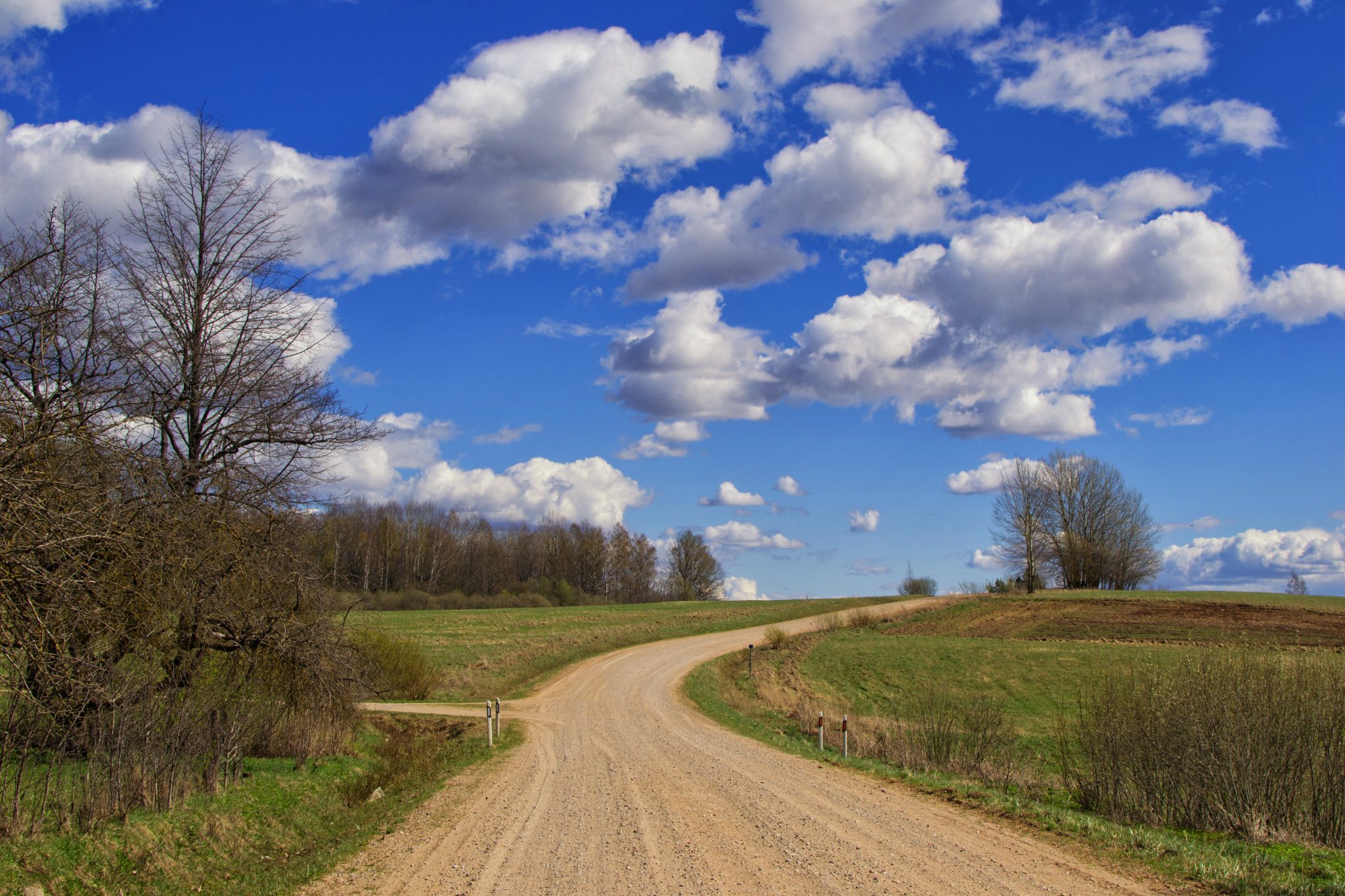 Unpaved Roads Dust Control Calcium Chloride Sales